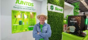 Sicredi chega a 10 milhões de associados no Brasil