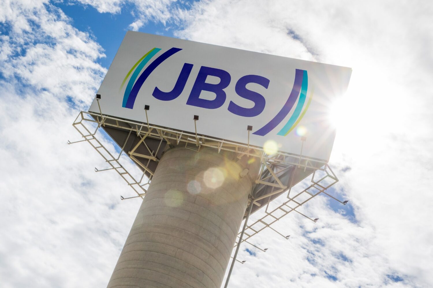 JBS amplia recuperação