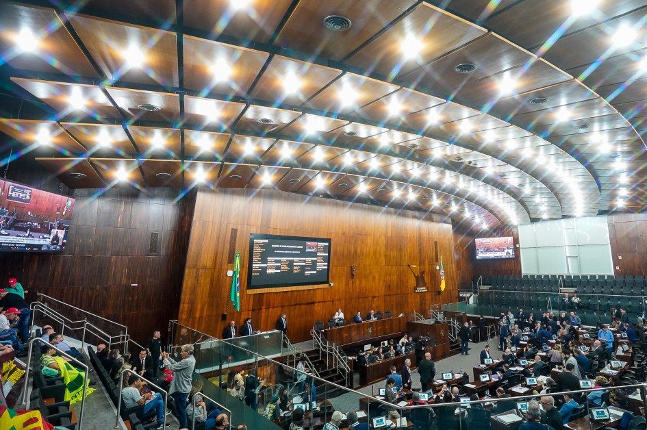 Legislativo gaúcho aprova reajuste de 5,25% no Piso Regional