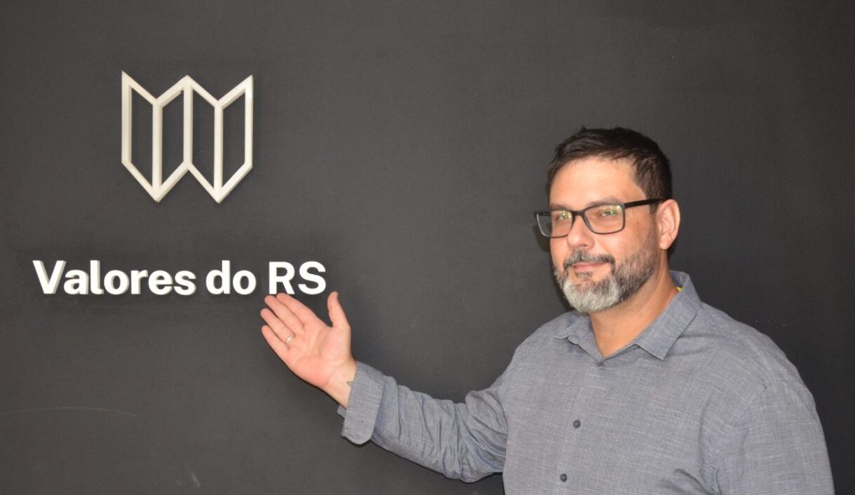 Thiago Maurique passa a assinar coluna no Valores do RS