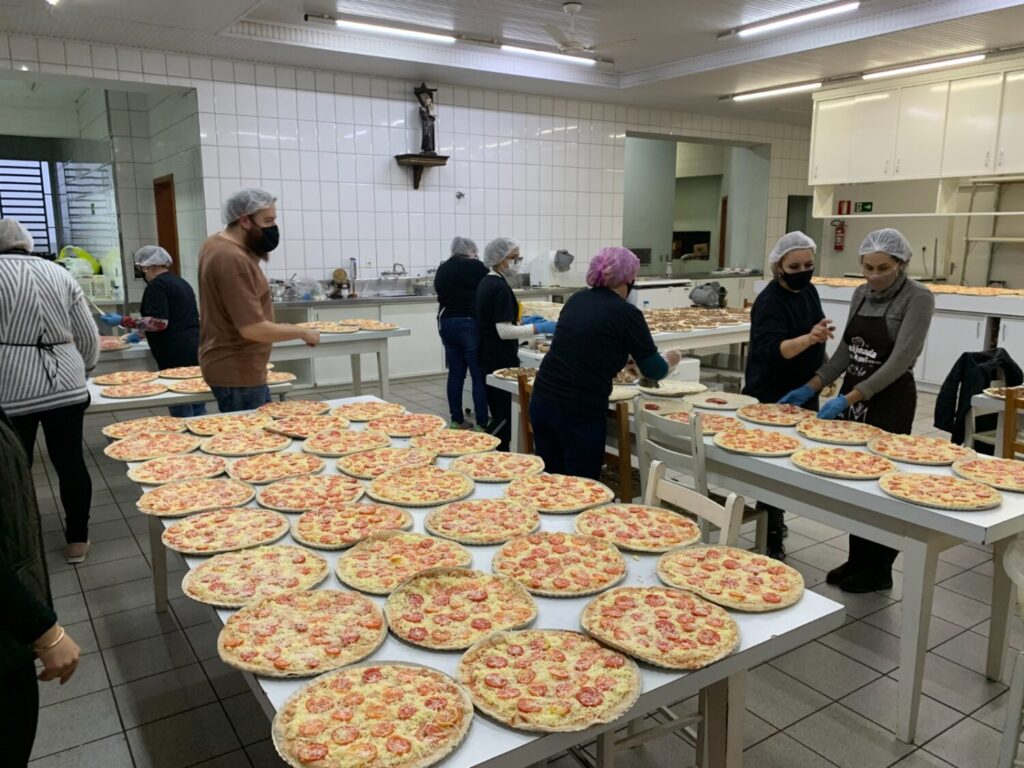 Projeto Mão Amiga realiza quinta edição da Noite das Pizzas
