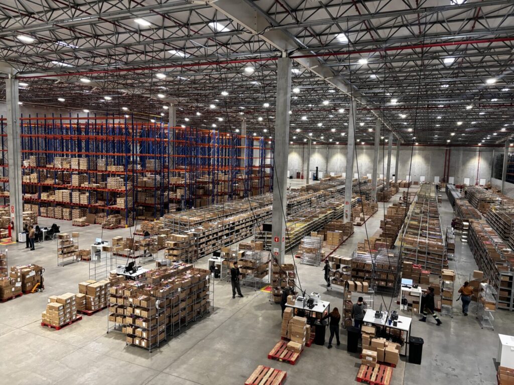 Natura inaugura centro de distribuição em Cachoeirinha