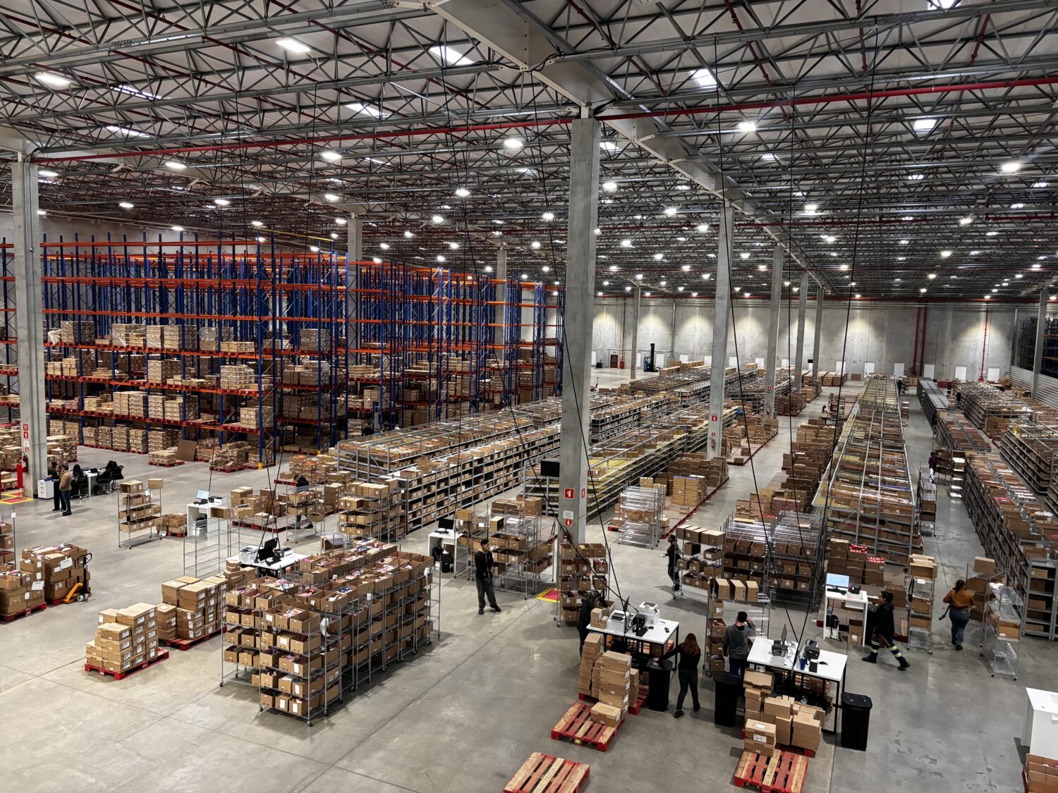 Natura inaugura centro de distribuição em Cachoeirinha