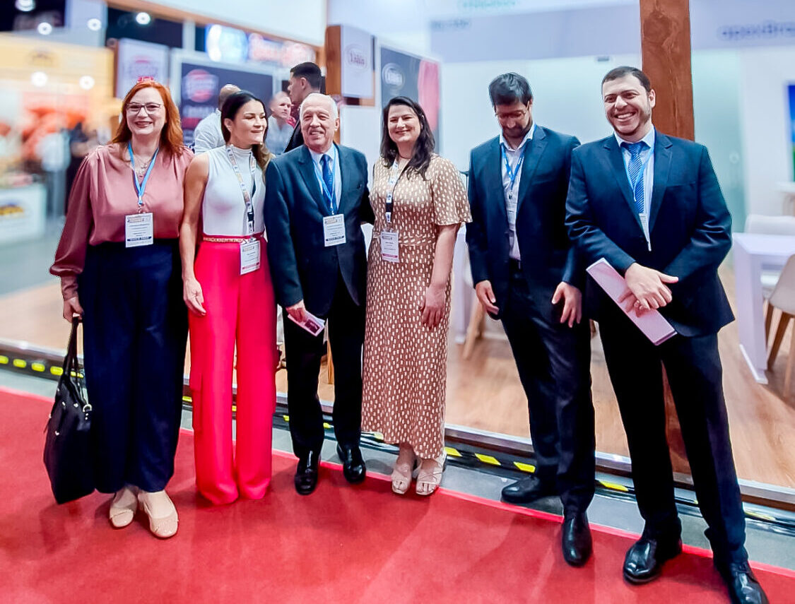 Dália marca presença em feira nas Filipinas