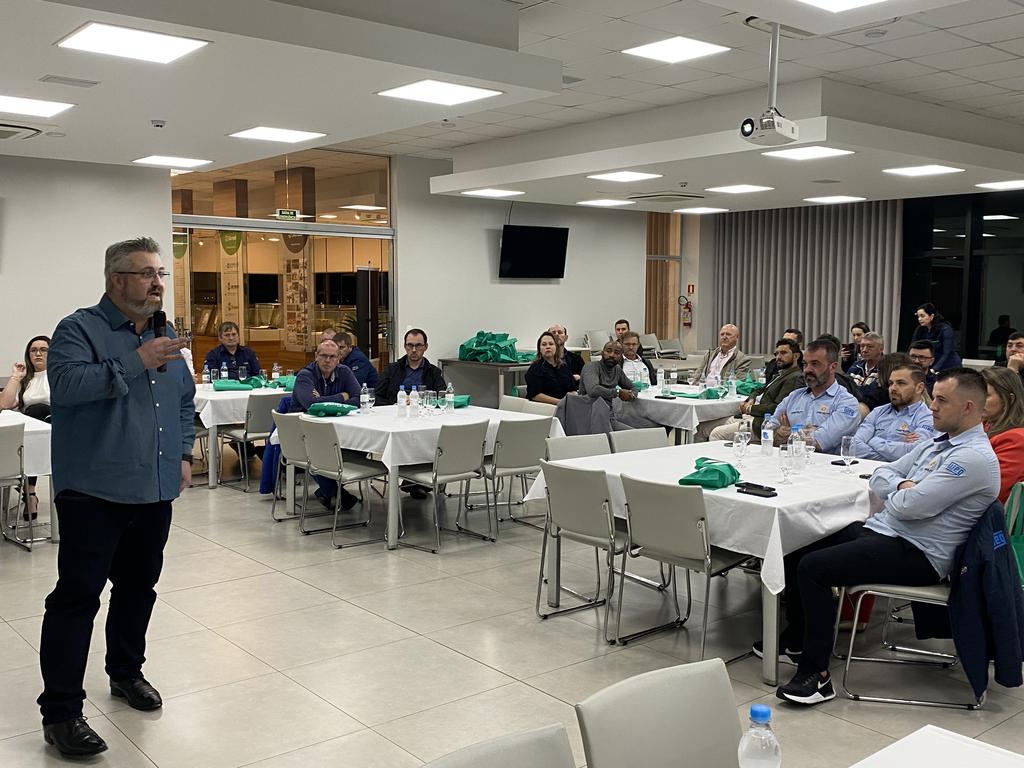 Evento da Sicredi Integração RS/MG reúne parceiros de energia solar