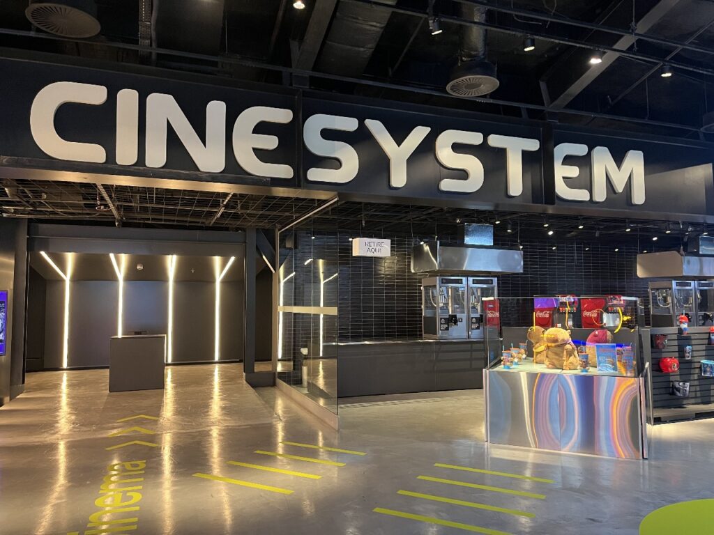 Cinesystem reabre em Porto Alegre com sala VIP