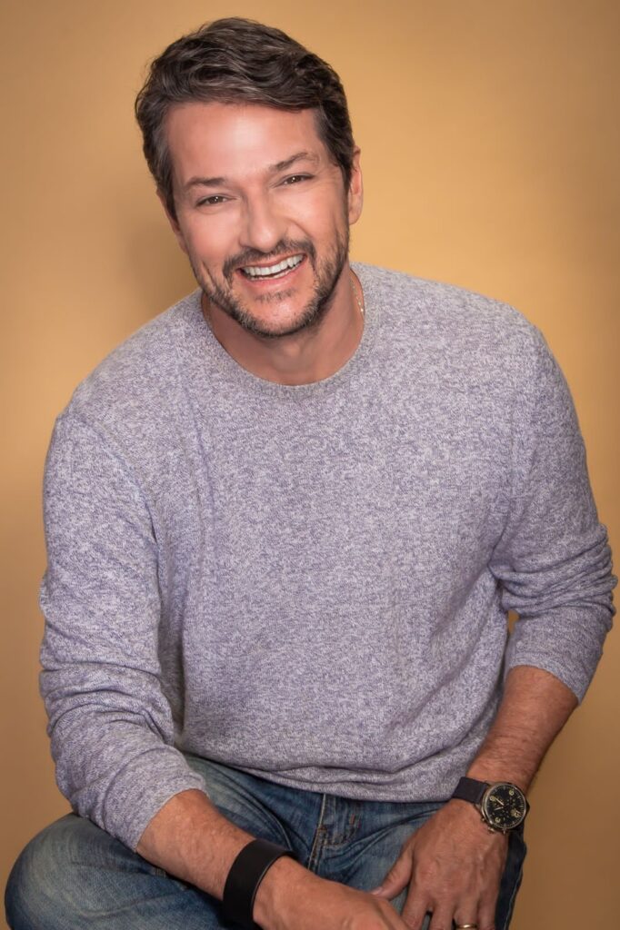 Marcelo Serrado é atração do 7º Simpósio Estadual do Varejo