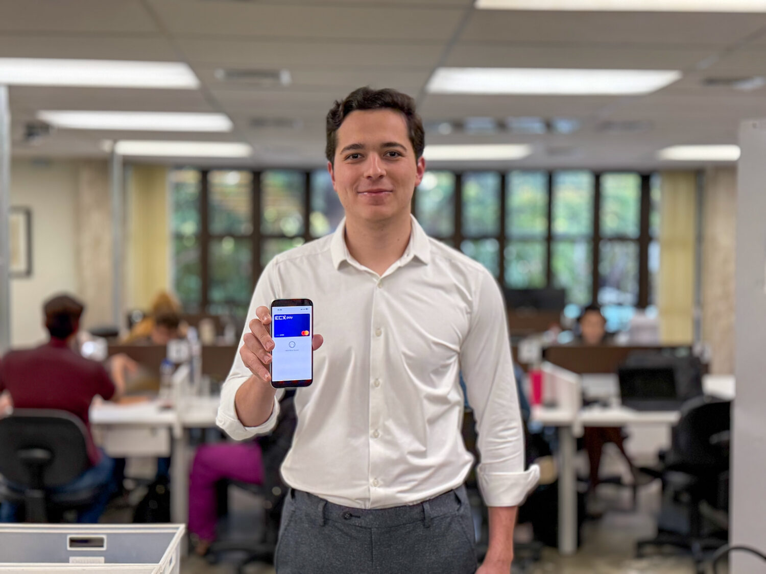 90% dos brasileiros usam antecipação salarial para despesas básicas