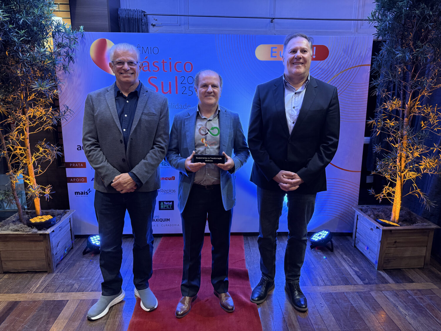 Multinova conquista medalha de prata no Prêmio Plástico Sul