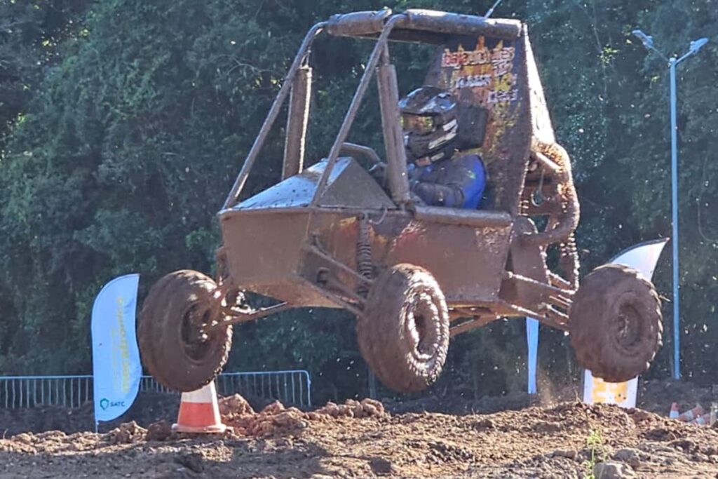 Baja Univates conquista 5ª colocação em competição regional