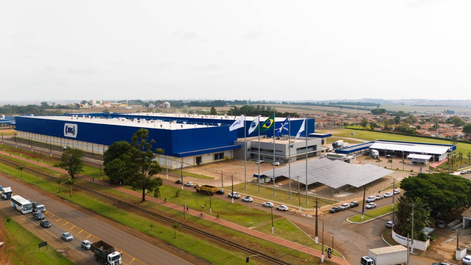 JBS salários riqueza fornecedores