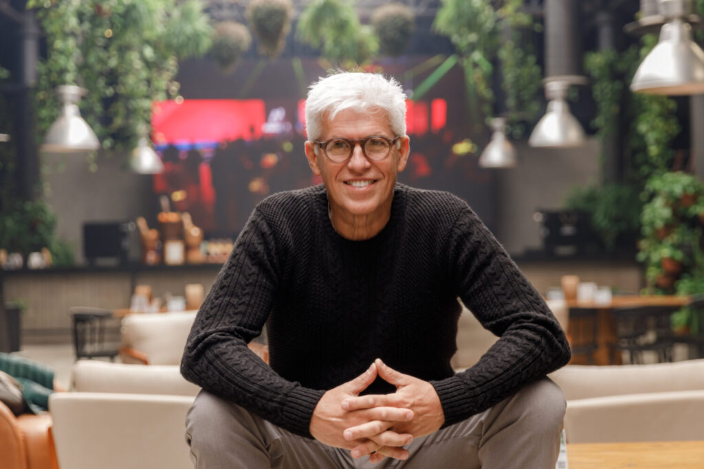 Nelson Ramalho assume a presidência do SINDHA