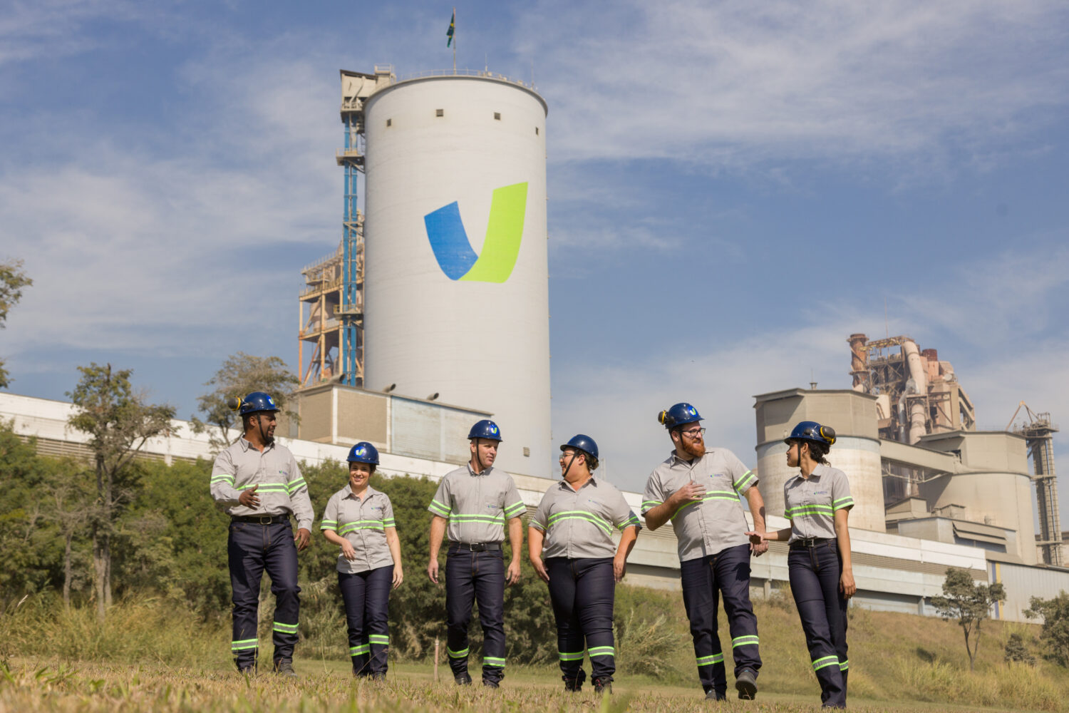 Votorantim Cimentos oferece 15 vagas de emprego no RS