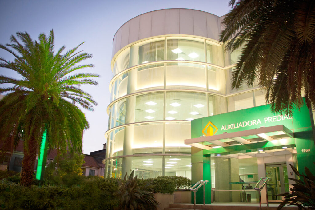 Auxiliadora Predial anuncia retomada da comercialização de consórcios