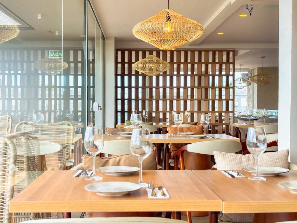 Casa Lugano inaugura restaurante no Litoral Norte