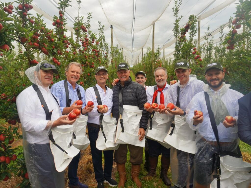 Vacaria sedia abertura oficial da Safra da Maçã 2026