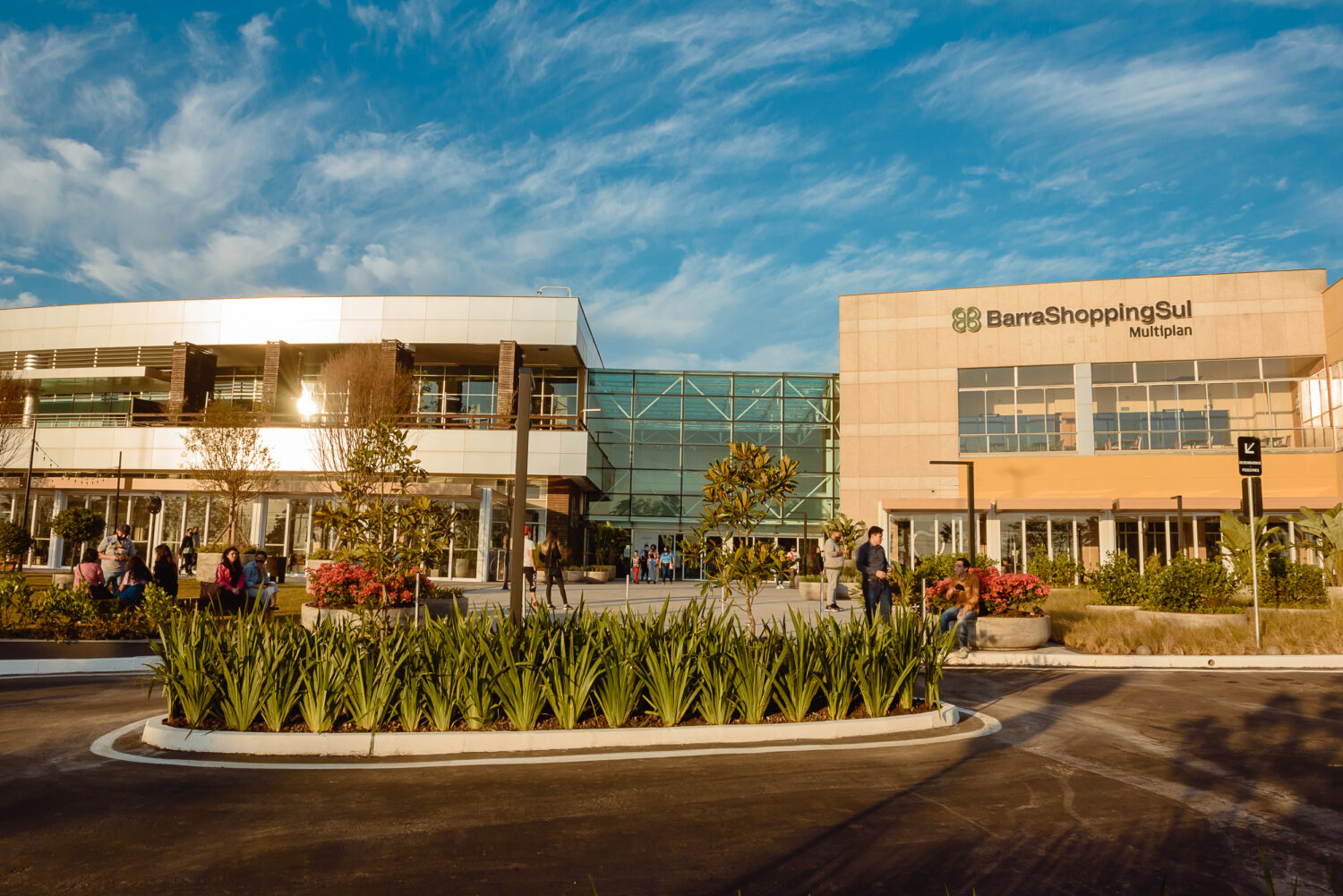 Transfer gratuito liga o South Summit ao BarraShoppingSul