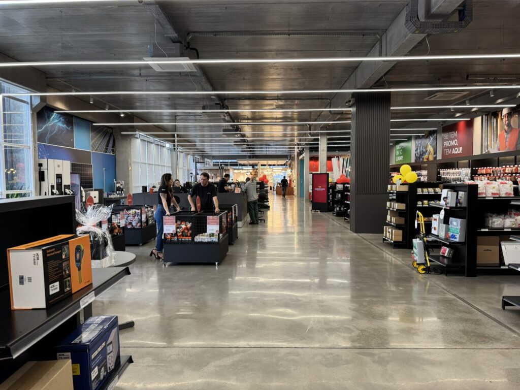 Magnani transforma loja de Caxias do Sul em varejo especializado