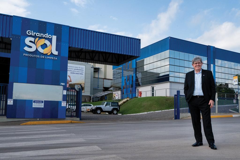 Girando Sol celebra 35 anos com rebranding e promoção