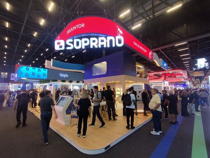 Soprano encerra Feicon com novidades