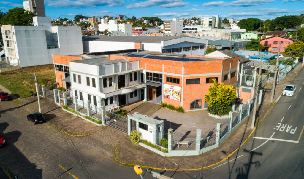 Tecprene incorpora Ipubras e amplia presença no mercado de poliuretano