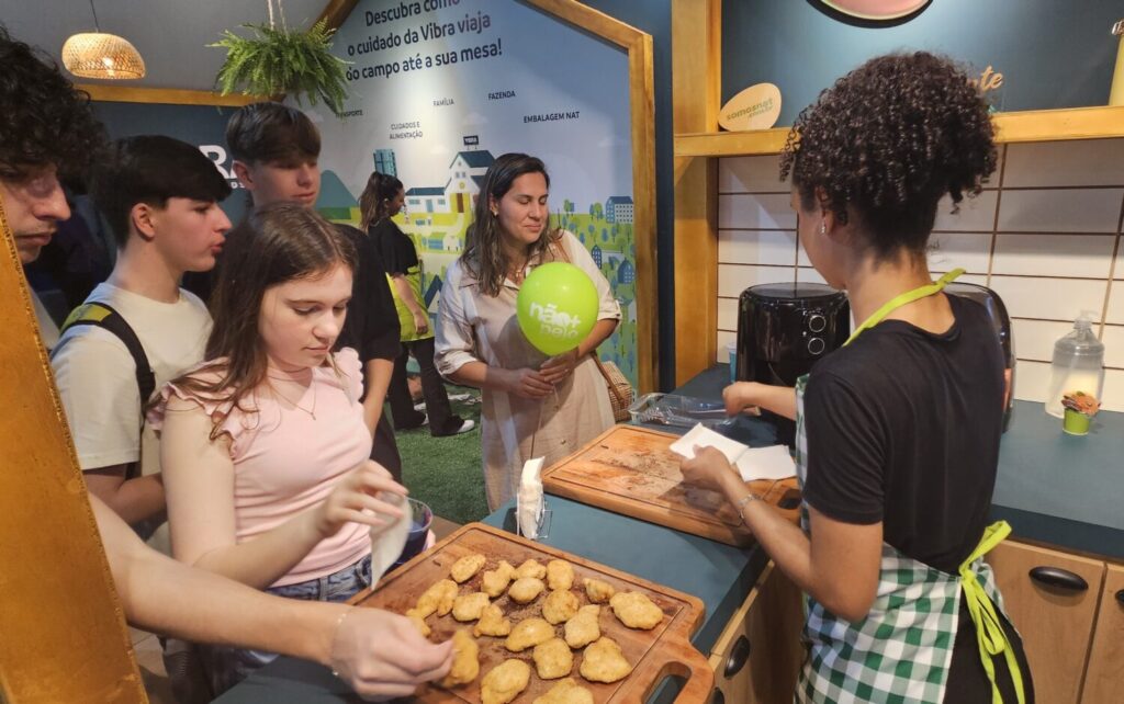 Vibra Foods reforça conexão com a comunidade na Exposol
