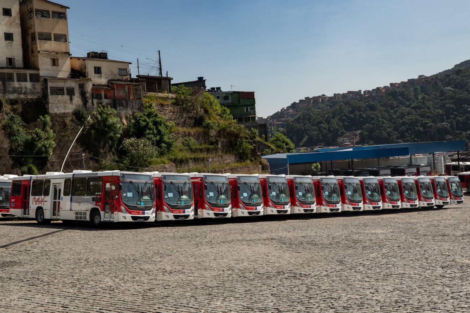 Suzantur recebe 88 novos ônibus Marcopolo Torino