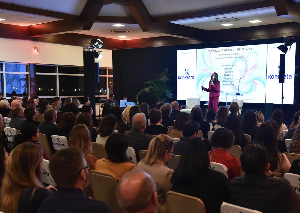 Jornada da Alimentação começa e debate futuro da indústria