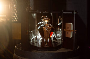 Weber Haus exibe cachaça com diamante na Apas Show 2026