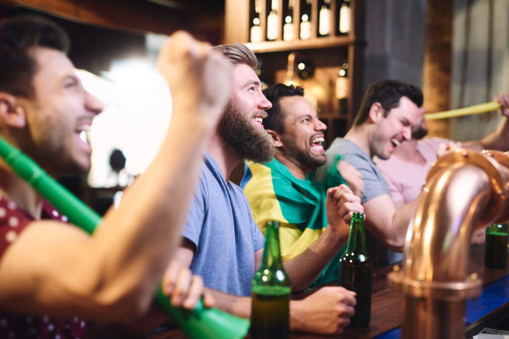 Copa de 2026 deve movimentar R$ 2,42 bi em bares e restaurantes