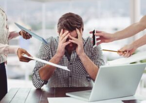 Burnout cresceu 823% em quatro anos no Brasil