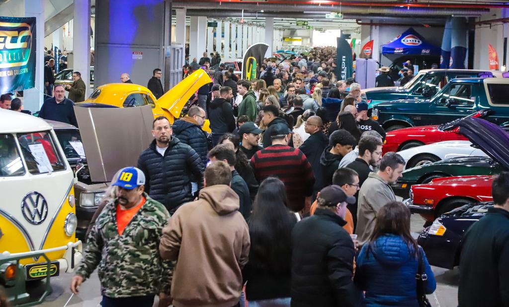 Expoclassic 2026 reúne 1.100 veículos antigos na Fenac