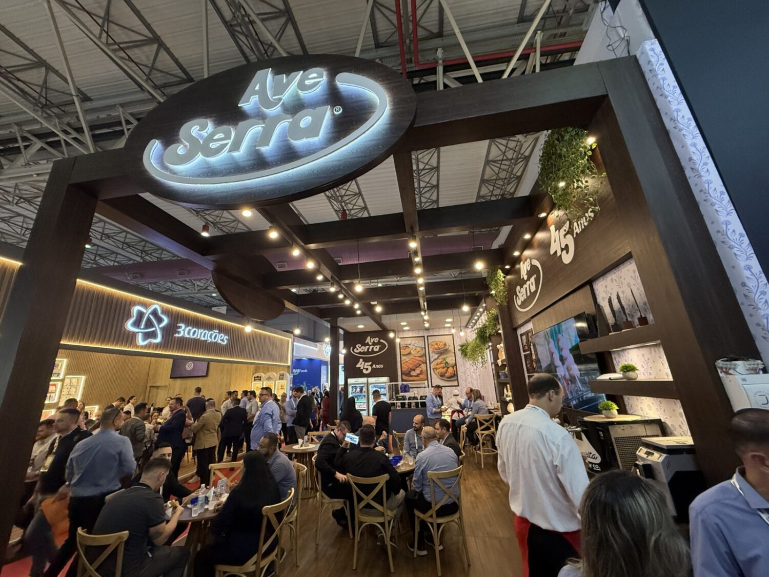 Ave Serra avalia Expoagas 2026 como espaço estratégico