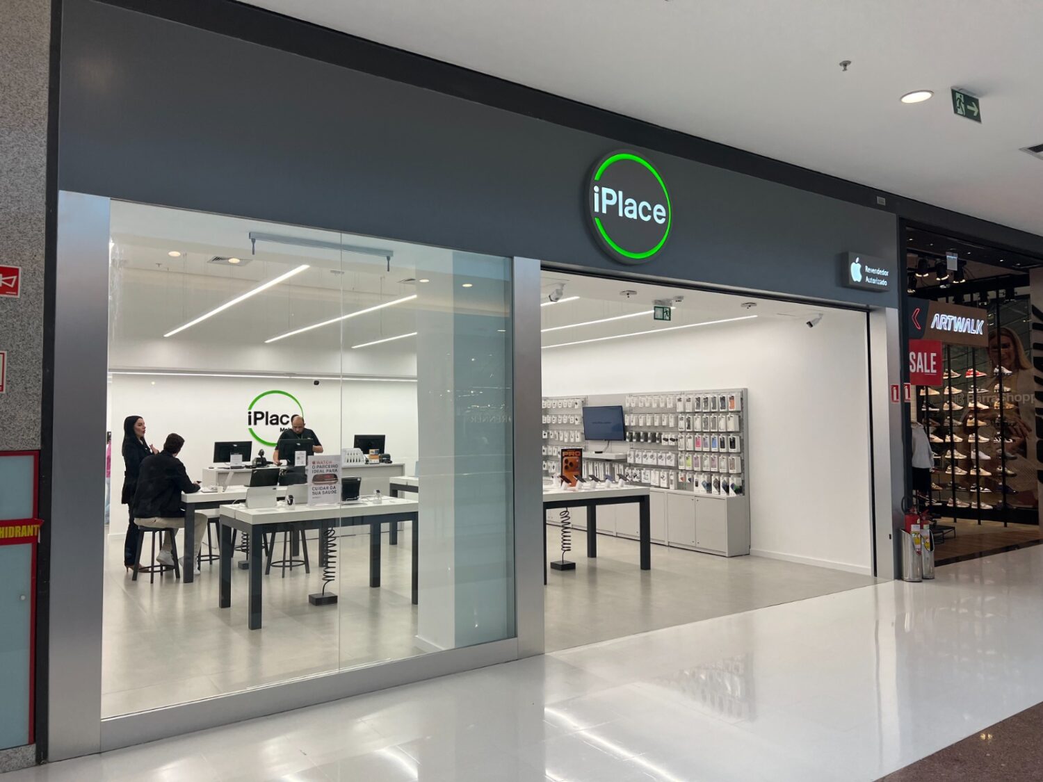 iPlace reinaugura loja no BarraShoppingSul
