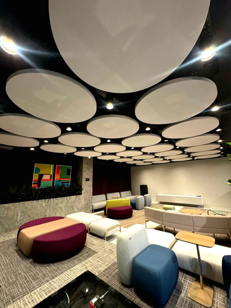 Cristallux amplia presença em mostras de arquitetura e design