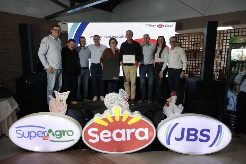 JBS reconhece mais de 40 produtores durante a Expointer
