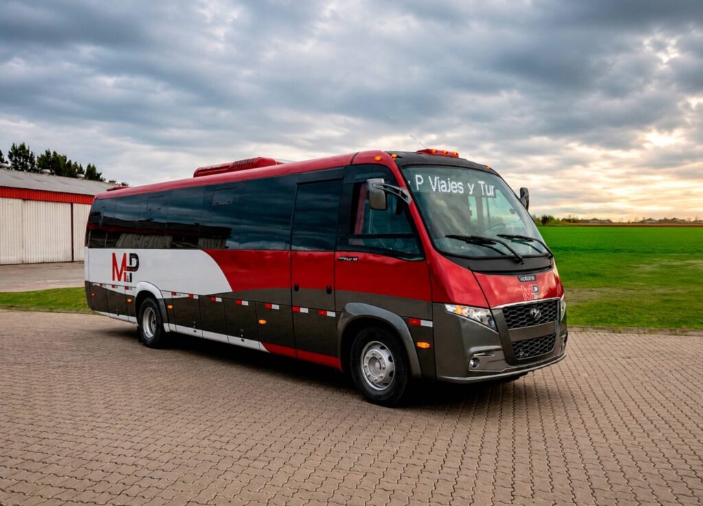 Volare exporta 16 micro-ônibus Fly 10 para o Uruguai
