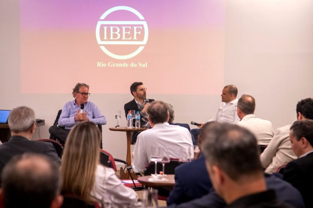IBEF-RS debate fusões e aquisições em confraria na InBetta